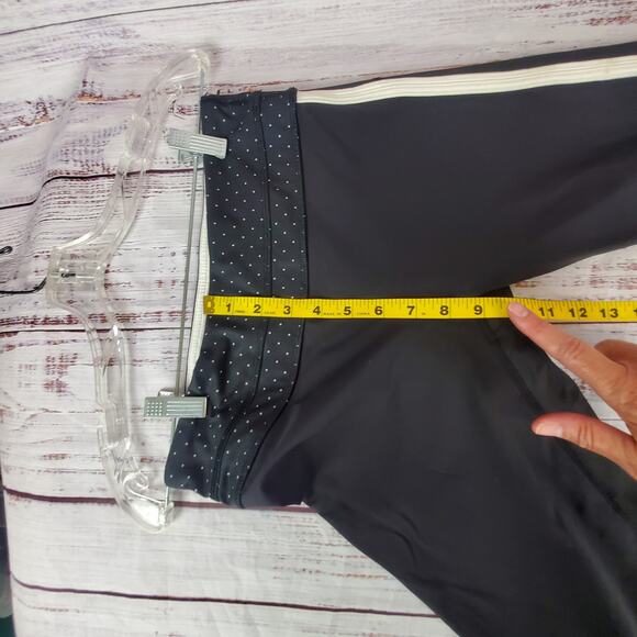 Lululemon Up The Pace Crop Leggings Black Sweet Spot Angel Wing Size 6 - Picture 7 of 11